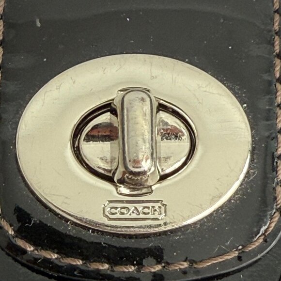 Coach Patent leather  Womens black signature embossed turnlock wallet cardholder - Picture 6 of 10